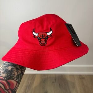 Ultra Game Chicago Bulls Reversible Bucket Hat NBA Officially Licensed OSFA NWT‎
